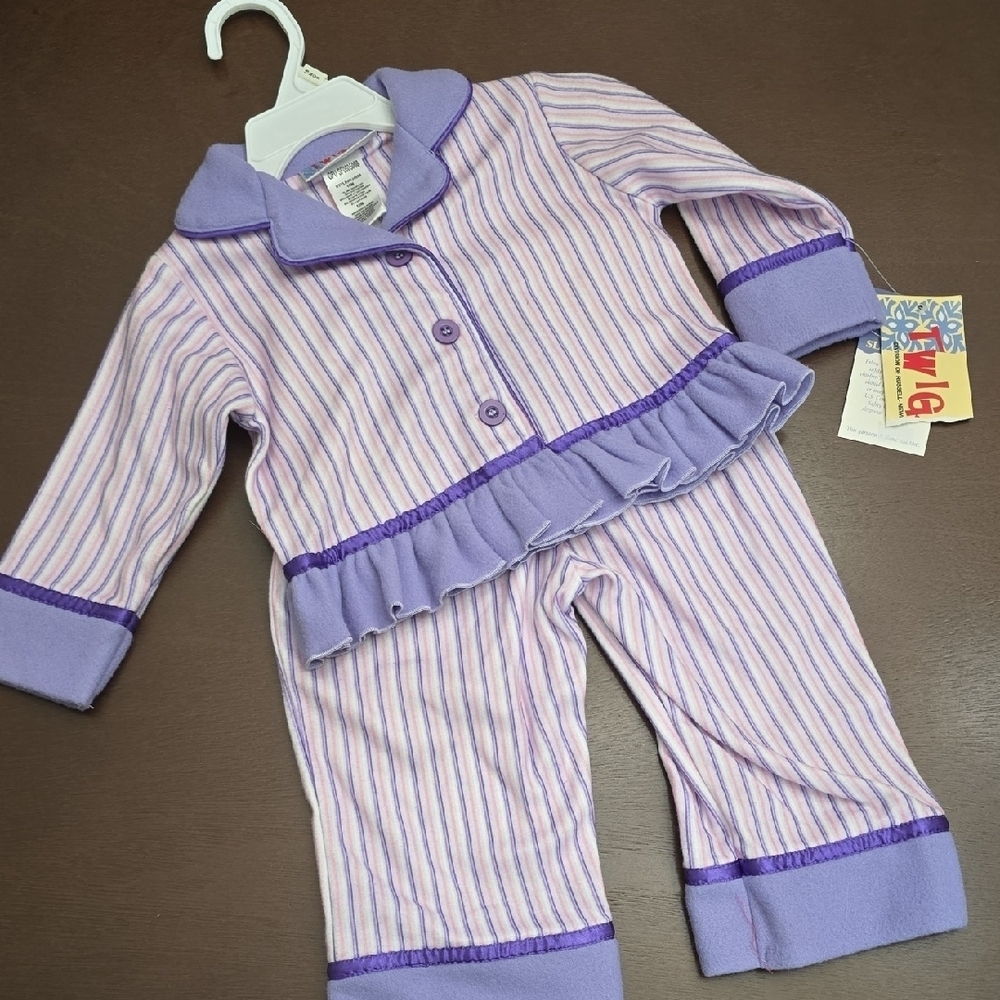 TWIGS Purple‎ Striped Girls 18 Mo Pajamas Set NEW